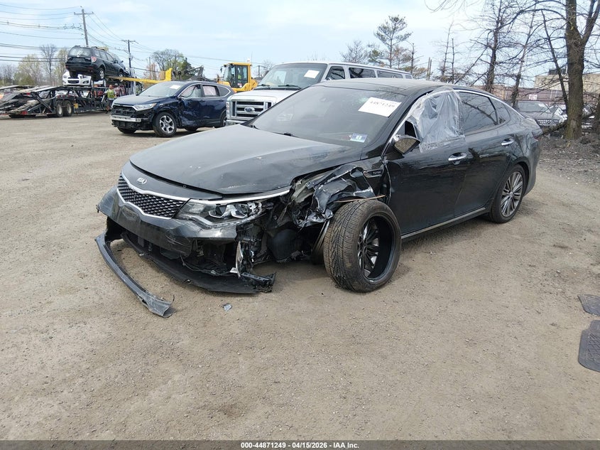 2018 Kia Optima Sx Turbo 5XXGV4L29JG208916 photo 1