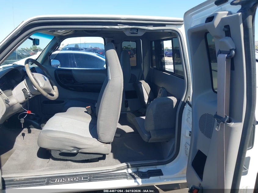 2001 Mazda B3000 Ds/Se VIN: 4F4YR16E41TM32549 Lot: 44871264