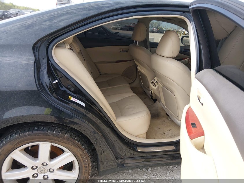 2007 Lexus Es 350 VIN: JTHBJ46G472082572 Lot: 44871268