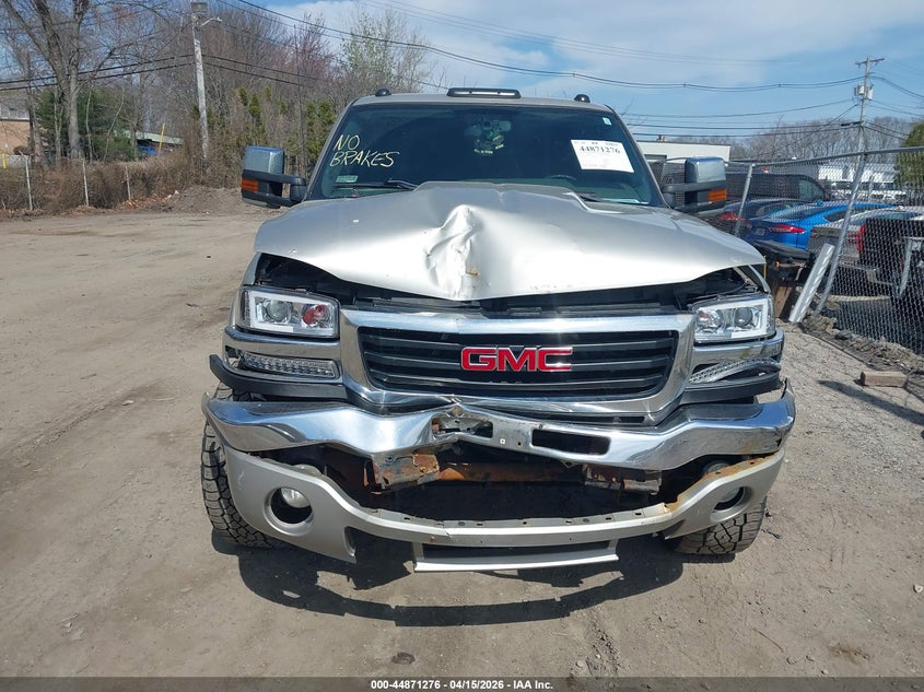 2004 GMC Sierra 2500Hd Sle VIN: 1GTHK29204E333918 Lot: 44871276