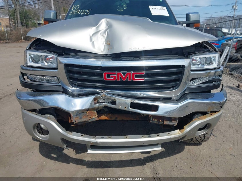 2004 GMC Sierra 2500Hd Sle VIN: 1GTHK29204E333918 Lot: 44871276