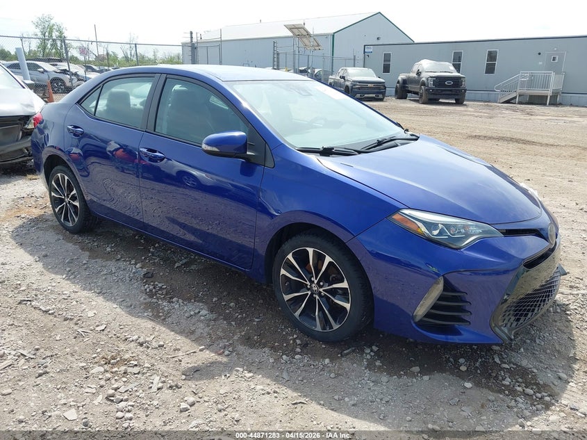 2017 TOYOTA COROLLA SE