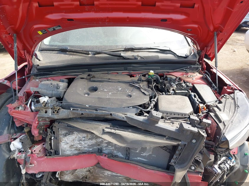 2024 Volvo Xc40 B5 Plus Bright Theme VIN: YV4L12UE5R2297678 Lot: 44871290