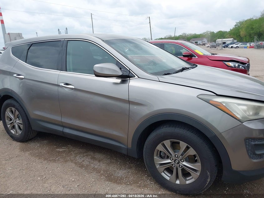 2014 Hyundai Santa Fe Sport 2.4L VIN: 5XYZTDLB8EG164035 Lot: 44871293