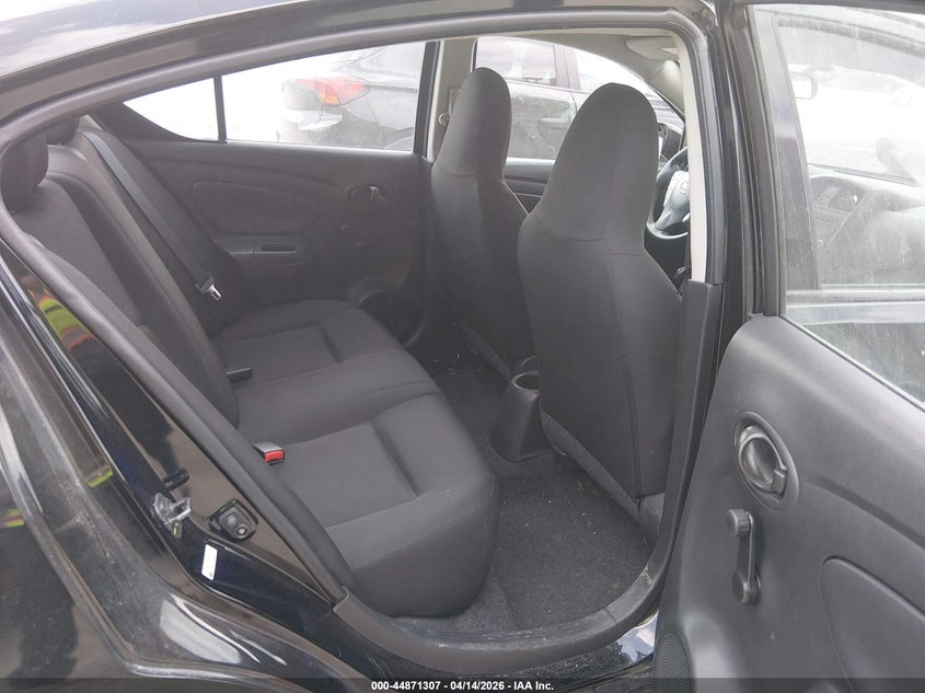 2017 Nissan Versa 1.6 1.6 S+ black Lot 111044871307 Vin 3N1CN7AP9HL891250