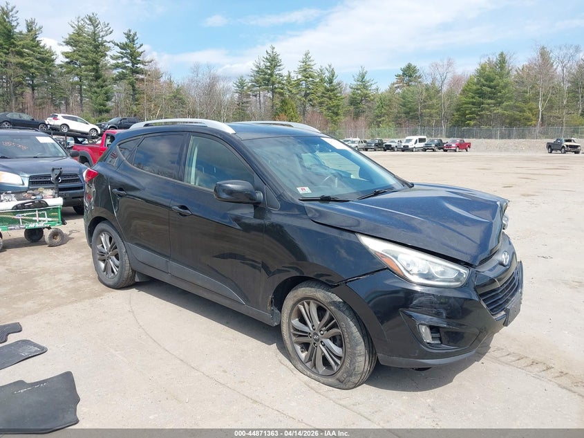 2014 HYUNDAI TUCSON SE