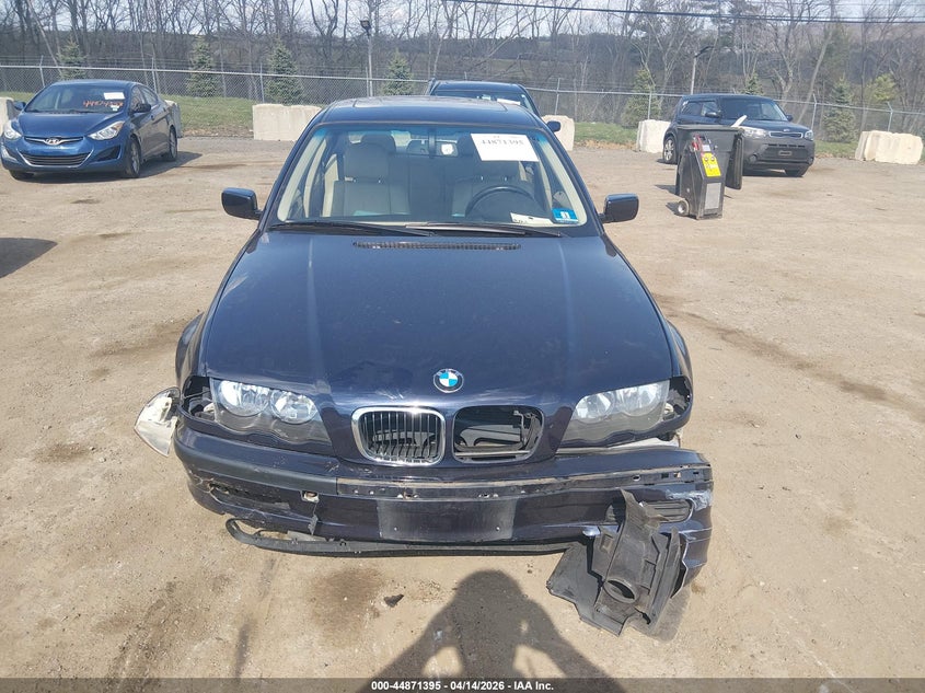2001 BMW 325I VIN: WBAAV33451EE25031 Lot: 44871395