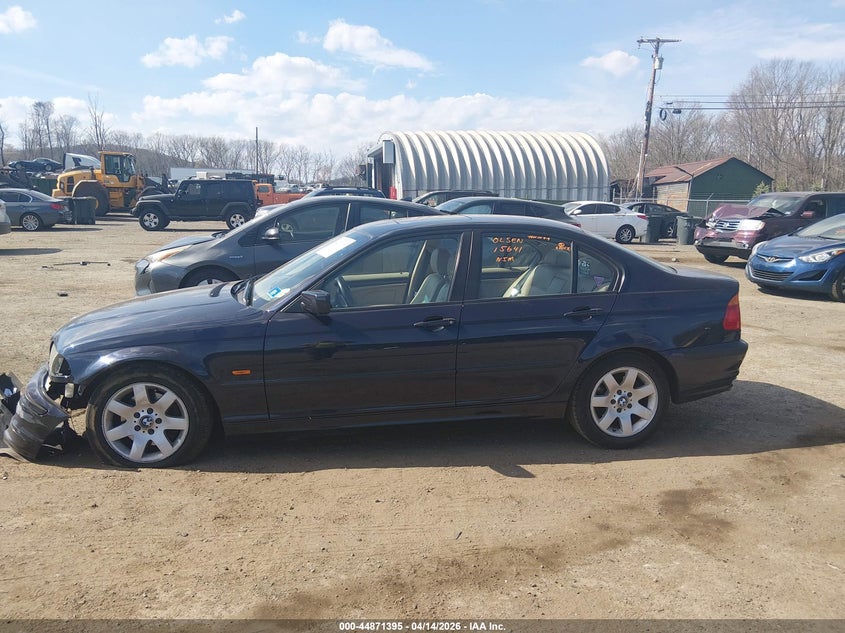 2001 BMW 325I VIN: WBAAV33451EE25031 Lot: 44871395