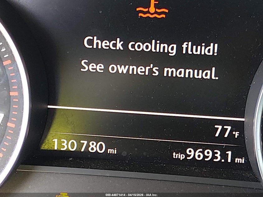 2014 Volkswagen Touareg 3.6L Sport VIN: WVGEF9BP2ED001133 Lot: 44871414