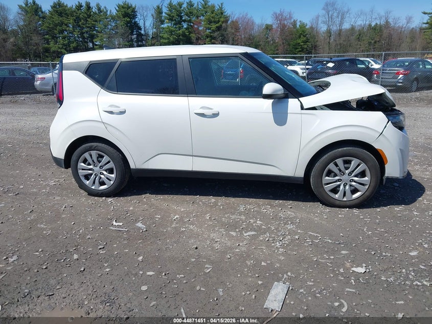 2023 Kia Soul Lx VIN: KNDJ23AU0P7864050 Lot: 44871451
