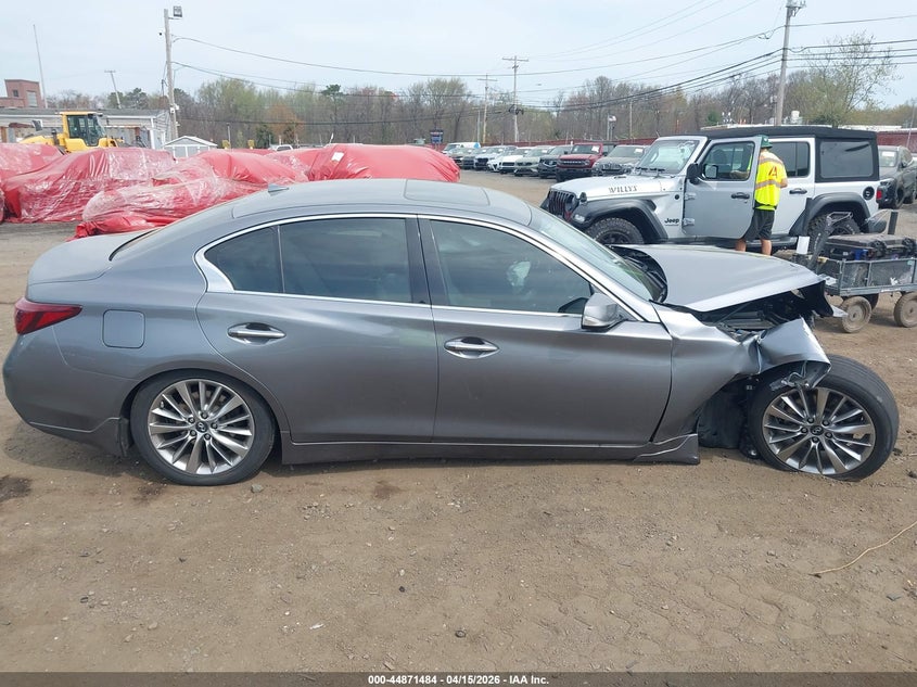 2018 Infiniti Q50 3.0T Luxe VIN: JN1EV7AR3JM436495 Lot: 44871484