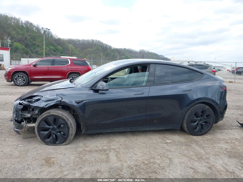 2025 Tesla Model Y Long Range Dual Motor All-Wheel Drive VIN: 7SAYGDEEXSF266031 Lot: 44871487