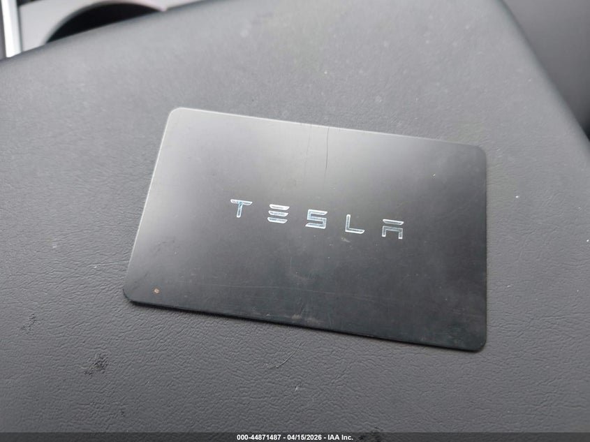 2025 Tesla Model Y Long Range Dual Motor All-Wheel Drive VIN: 7SAYGDEEXSF266031 Lot: 44871487