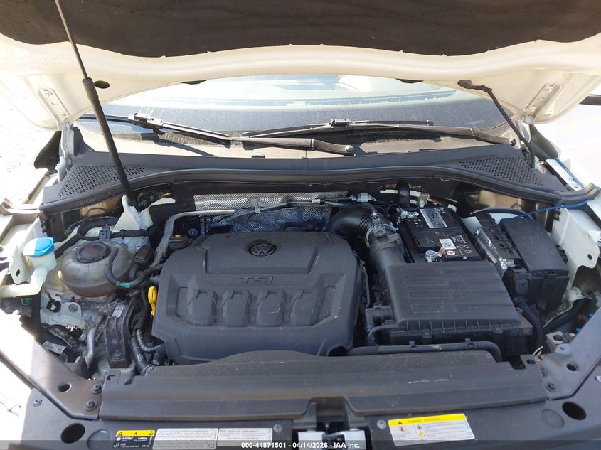 VOLKSWAGEN TIGUAN 2021 VIN 3VV2B7AX0MM096014