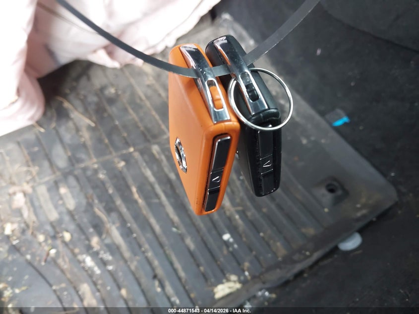 2023 Volvo Xc90 B5 Plus VIN: YV4L12PN6P1984778 Lot: 44871543