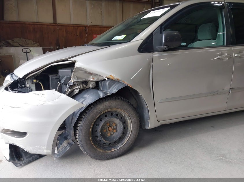 2010 Toyota Sienna Le VIN: 5TDKK4CC4AS322929 Lot: 44871552