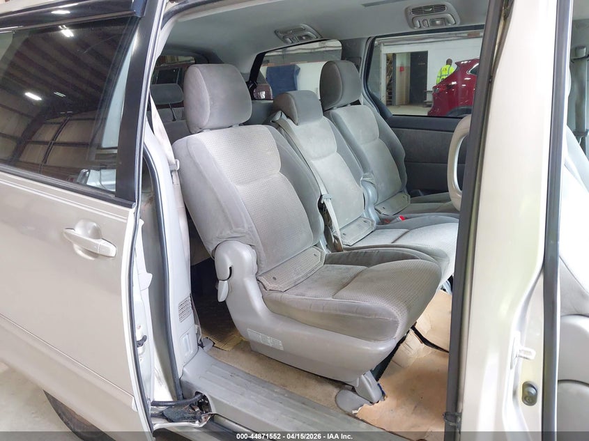 2010 Toyota Sienna Le VIN: 5TDKK4CC4AS322929 Lot: 44871552