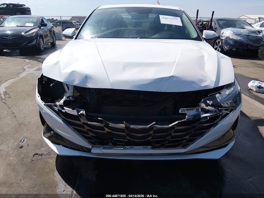 2022 Hyundai Elantra Sel VIN: 5NPLN4AG9NH069023 Lot: 44871555