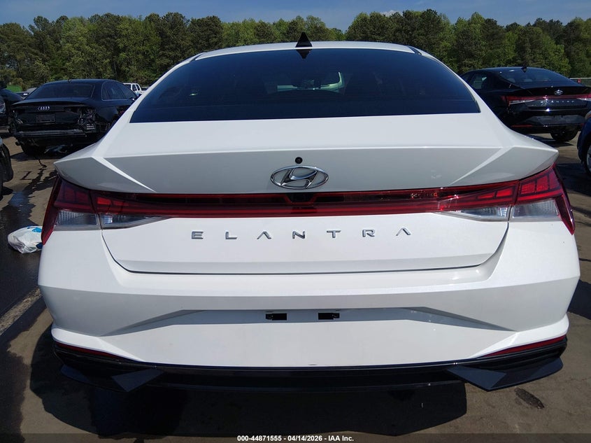 2022 Hyundai Elantra Sel VIN: 5NPLN4AG9NH069023 Lot: 44871555