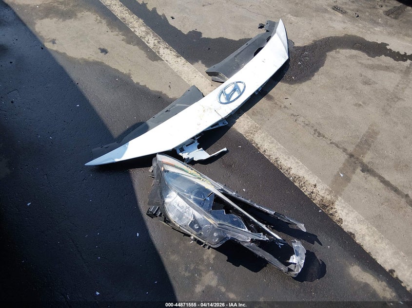 2022 Hyundai Elantra Sel VIN: 5NPLN4AG9NH069023 Lot: 44871555