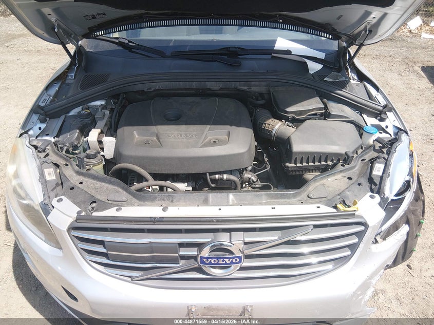 2016 Volvo Xc60 T6 Drive-E Platinum VIN: YV449MRM4G2899400 Lot: 44871559