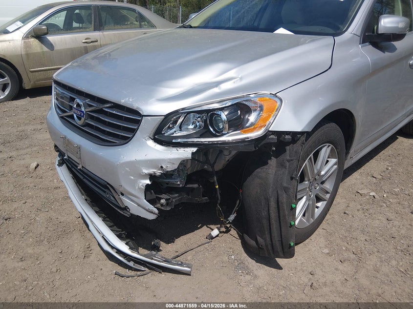 2016 Volvo Xc60 T6 Drive-E Platinum VIN: YV449MRM4G2899400 Lot: 44871559