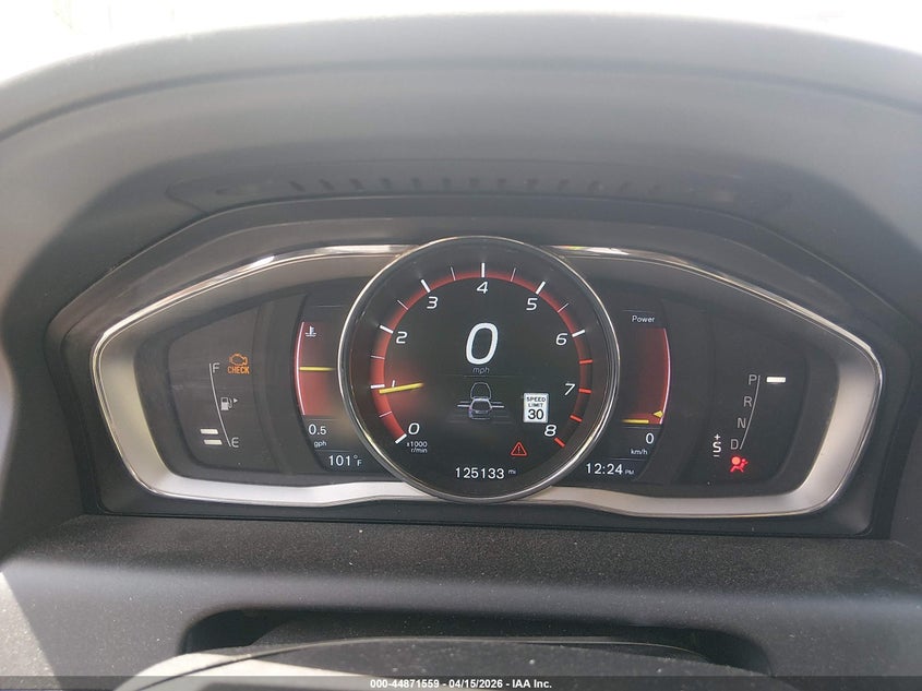 2016 Volvo Xc60 T6 Drive-E Platinum VIN: YV449MRM4G2899400 Lot: 44871559