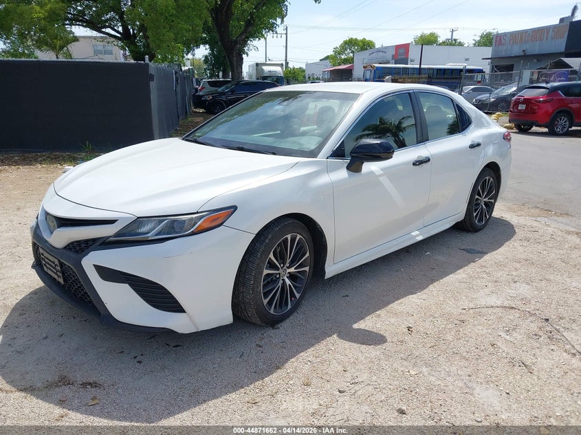 2018 Toyota Camry L/Le/Xle/Se/Xse