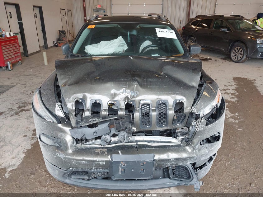 2015 Jeep Cherokee Sport VIN: 1C4PJMAS0FW735330 Lot: 44871690