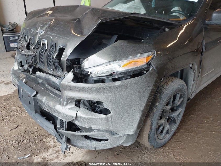 2015 Jeep Cherokee Sport VIN: 1C4PJMAS0FW735330 Lot: 44871690