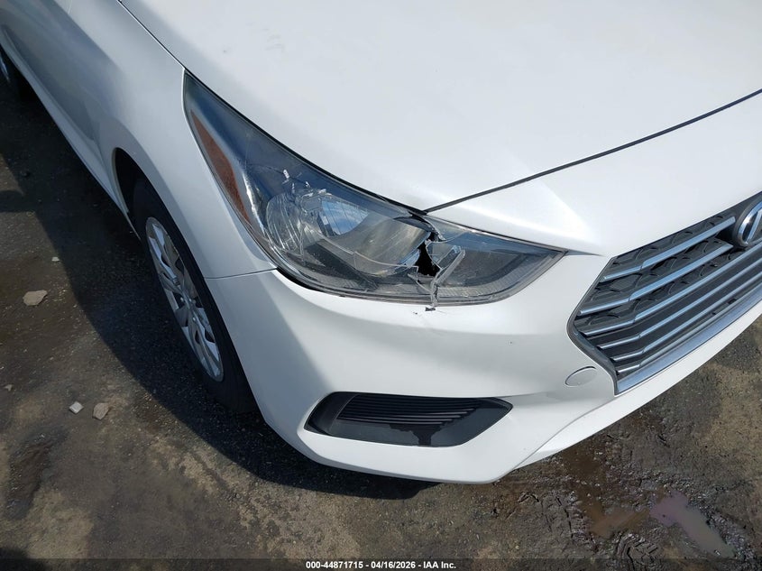2020 Hyundai Accent 1.6 Se white Lot 111044871715 Vin 3KPC24A65LE099234