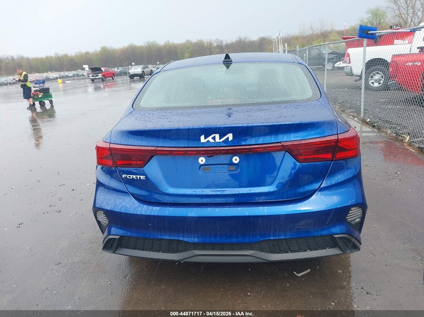 2022 Kia Forte Lxs VIN: 3KPF24AD4NE478742 Lot: 44871717