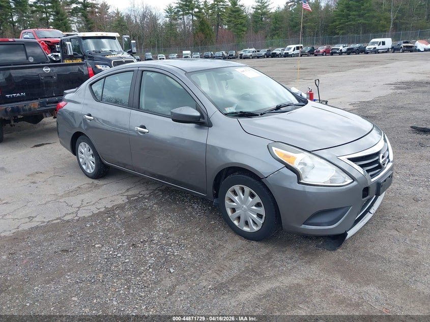 2017 NISSAN VERSA 1.6 SV