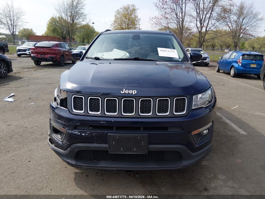 2019 Jeep Compass Latitude 4X4 VIN: 3C4NJDBB0KT801011 Lot: 44871775