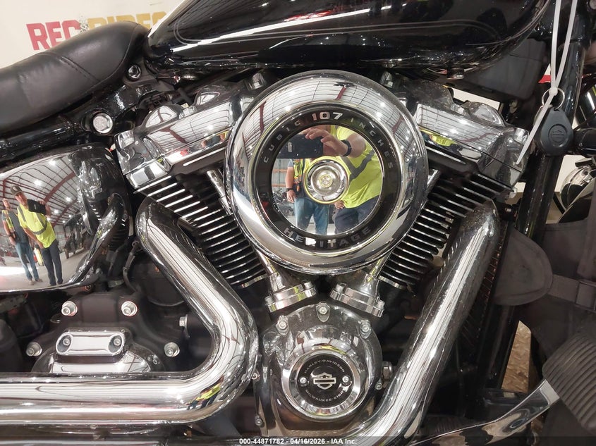 2021 HARLEY-DAVIDSON FLHC auction photo 8