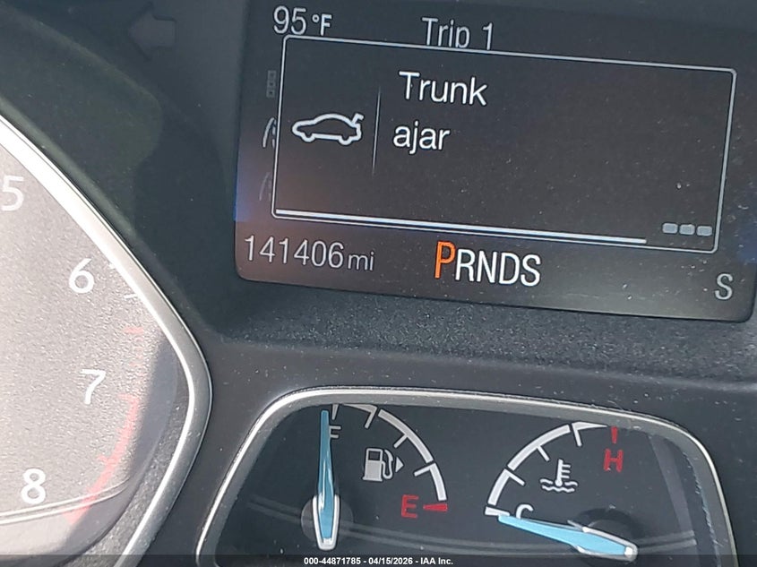 2015 Ford Focus Se VIN: 1FADP3F27FL321523 Lot: 44871785