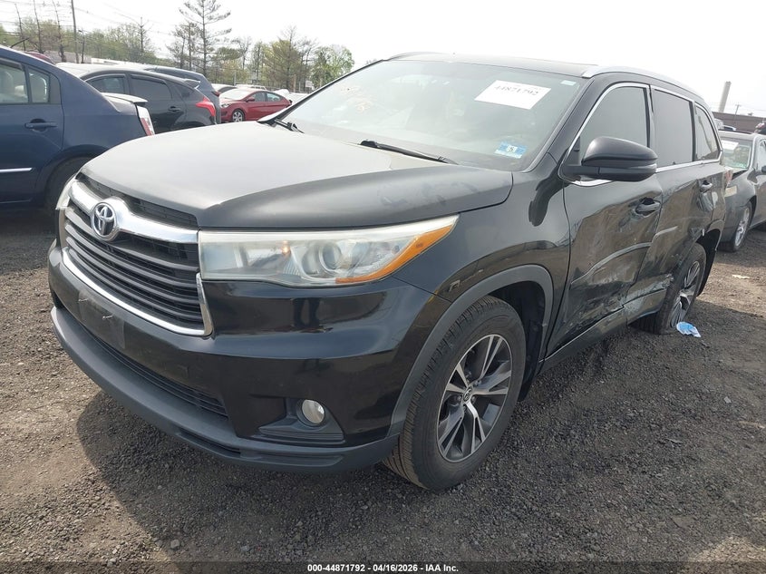 5TDJKRFH0GS288495 2016 TOYOTA HIGHLANDER XLE V6 photo 1