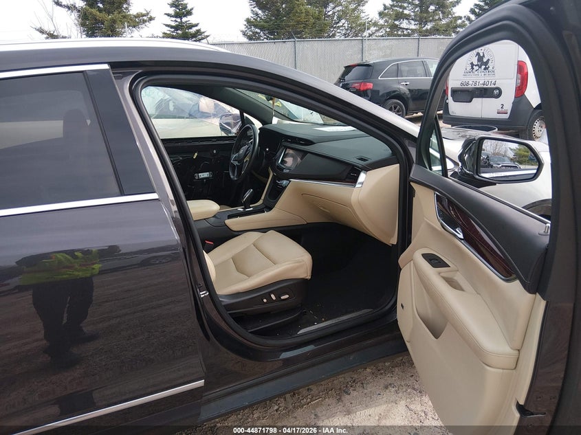 2017 Cadillac Xt5 Luxury