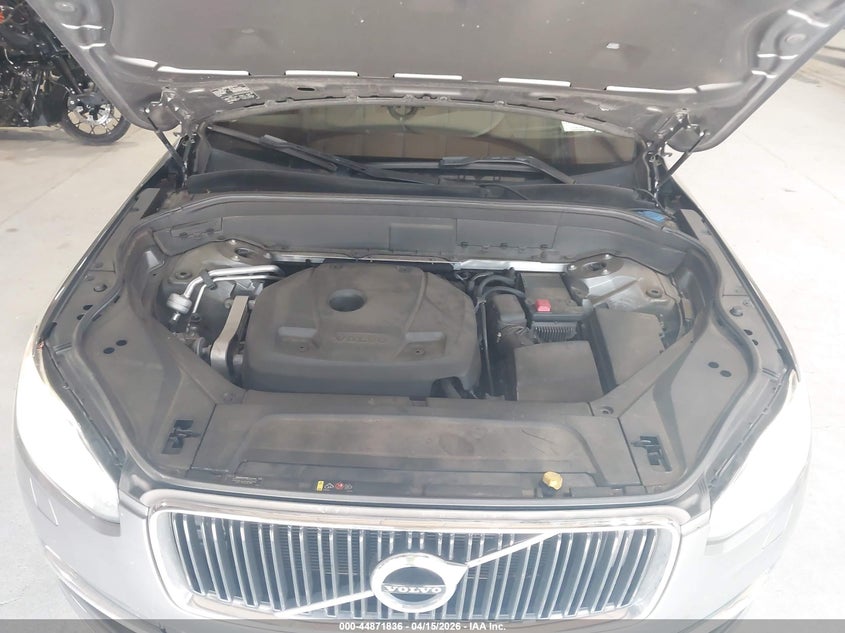 2016 Volvo Xc90 T6 Momentum VIN: YV4A22PK4G1032341 Lot: 44871836