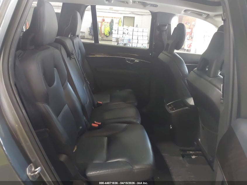 2016 Volvo Xc90 T6 Momentum VIN: YV4A22PK4G1032341 Lot: 44871836