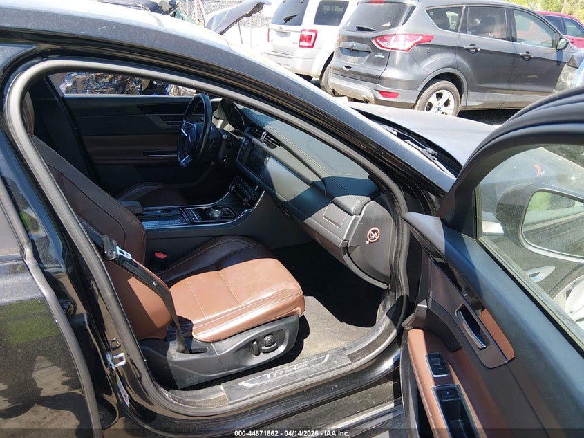 2016 Jaguar Xf 35T R-Sport