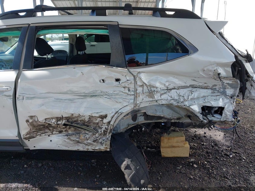 2020 Subaru Ascent Premium VIN: 4S4WMAFD8L3478647 Lot: 44871948