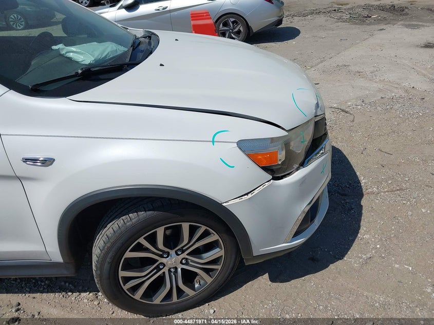 2017 Mitsubishi Outlander Sport 2.0 Le VIN: JA4AP3AU1HZ021802 Lot: 44871971