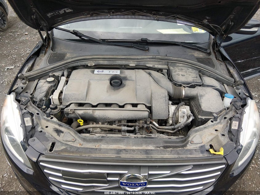 2015 Volvo Xc60 T6 Platinum VIN: YV4902RMXF2666382 Lot: 44871998