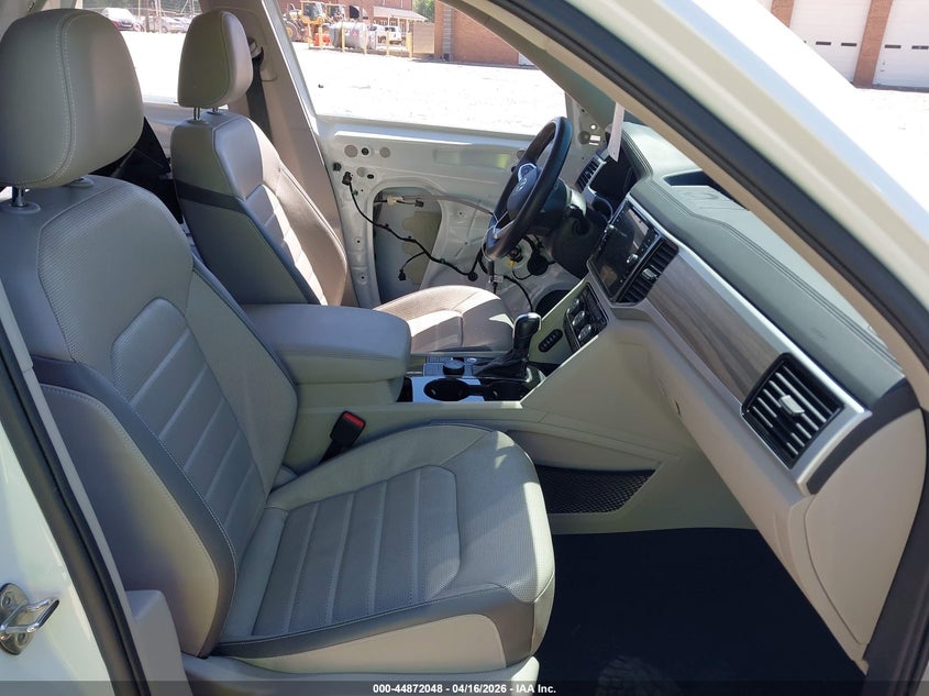 2021 Volkswagen Atlas 3.6L V6 Sel Premium