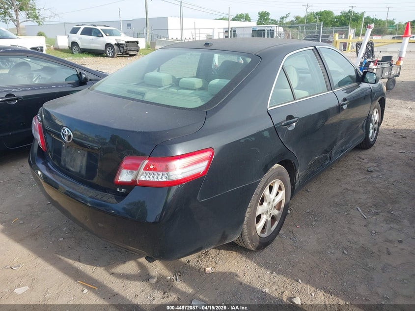 2011 Toyota Camry Le