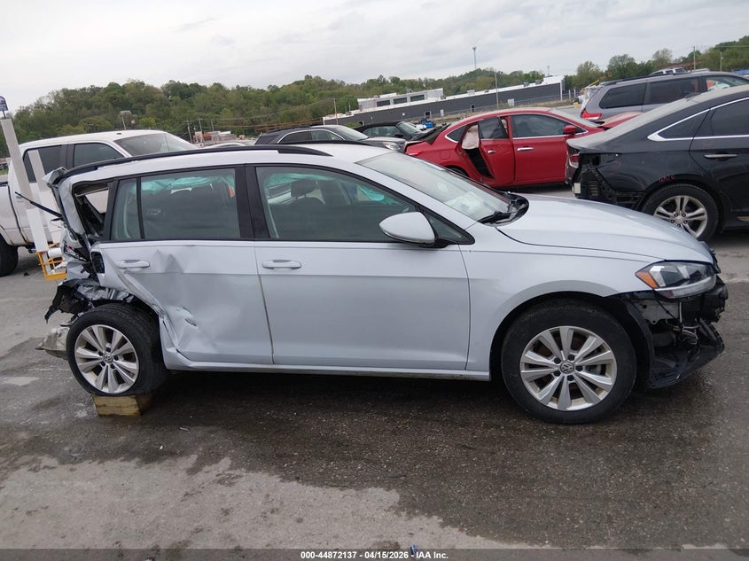 2019 Volkswagen Golf Sportwagen 1.8T S VIN: 3VW117AU8KM508239 Lot: 44872137