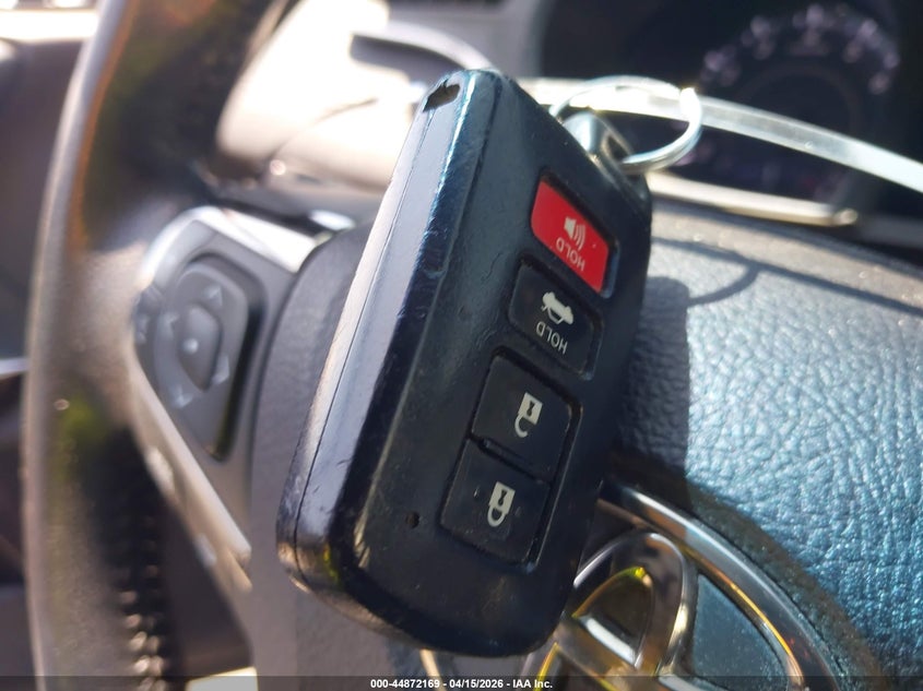 2016 Toyota Avalon Xle VIN: 4T1BK1EB5GU209218 Lot: 44872169