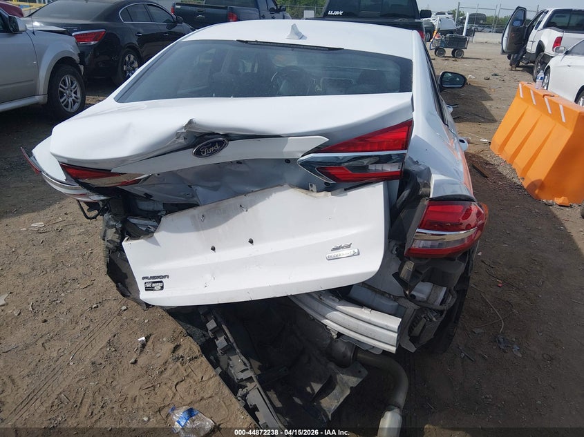 2020 Ford Fusion VIN: 3FA6POHD1LR160668 Lot: 44872238