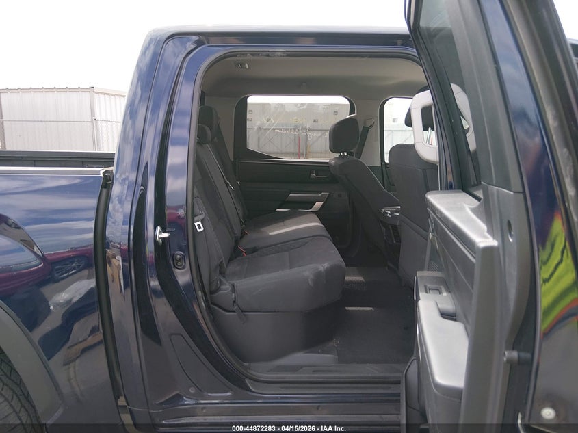 2024 Toyota Tundra Sr5 VIN: 5TFLA5AB2RX039104 Lot: 44872283